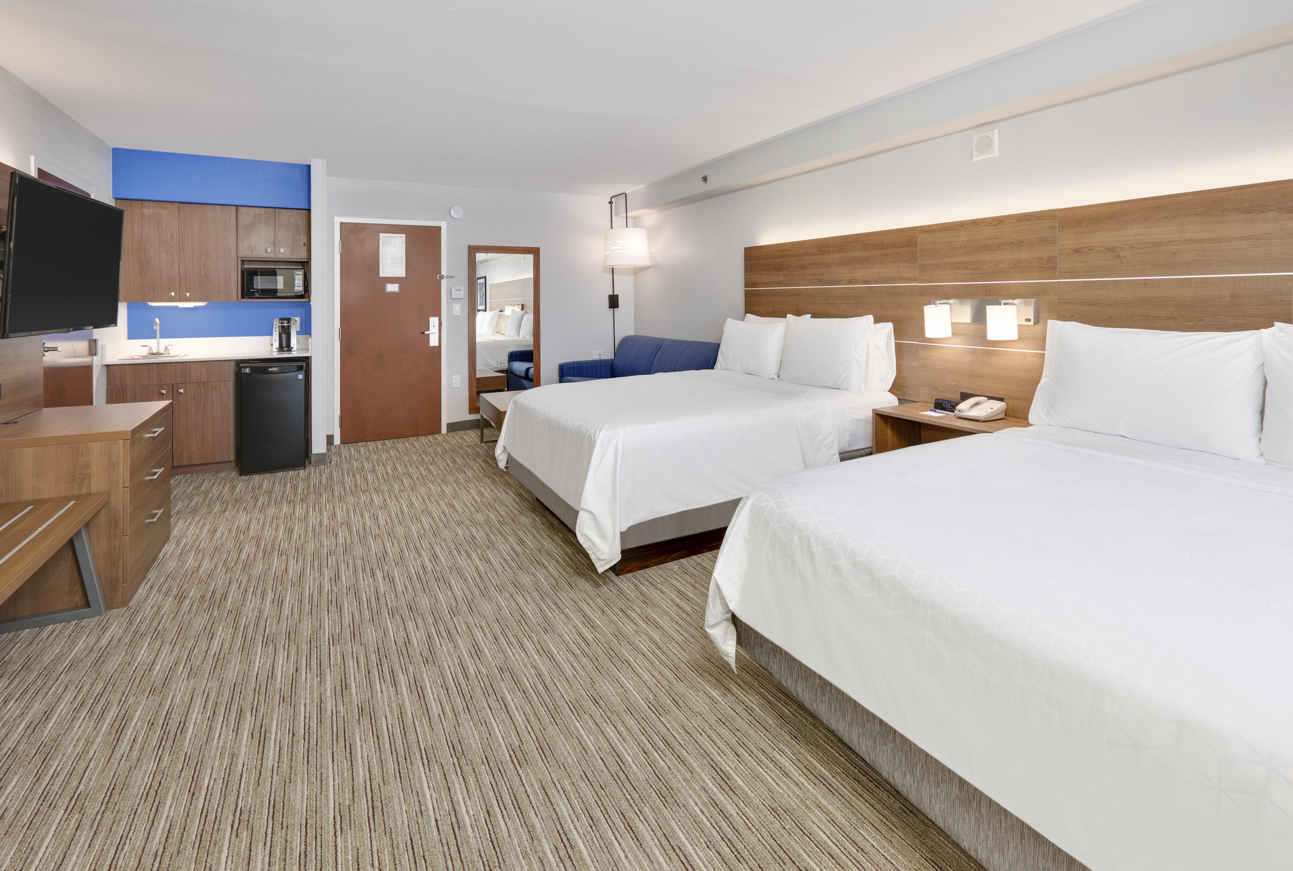 Holiday Inn Express & Suites Irving Conv Ctr - Las Colinas By Ihg Exterior photo