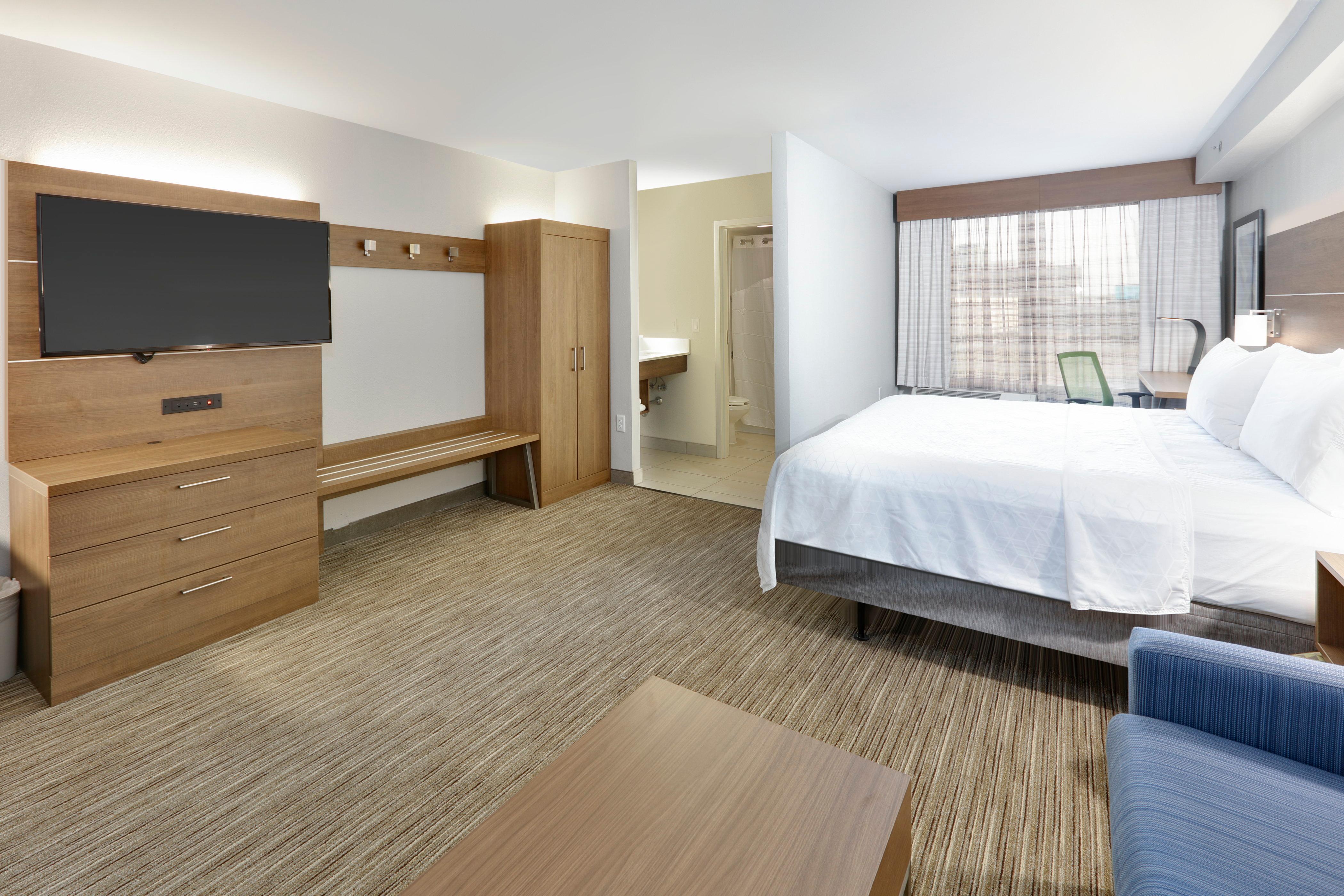 Holiday Inn Express & Suites Irving Conv Ctr - Las Colinas By Ihg Exterior photo