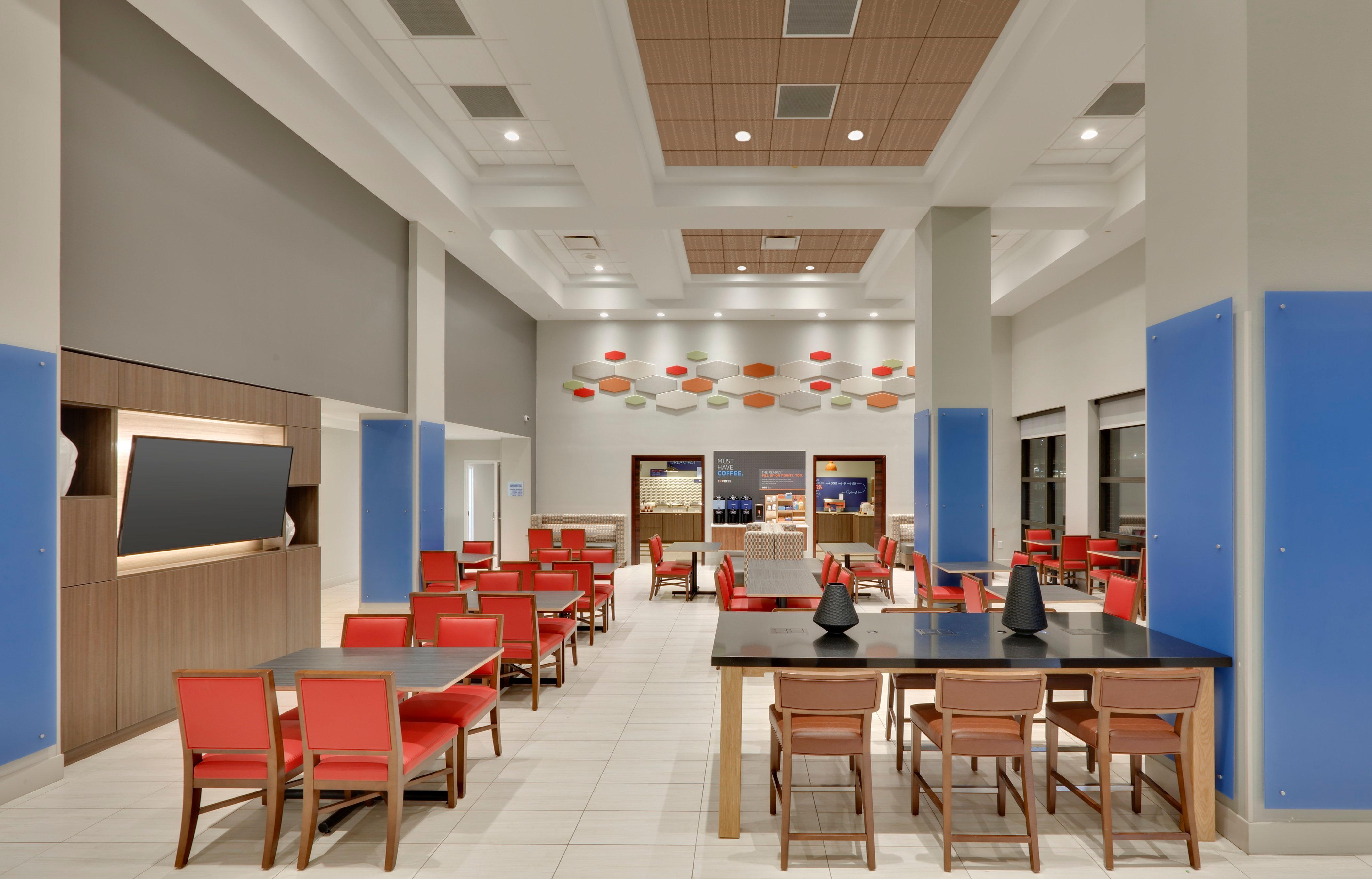 Holiday Inn Express & Suites Irving Conv Ctr - Las Colinas By Ihg Exterior photo