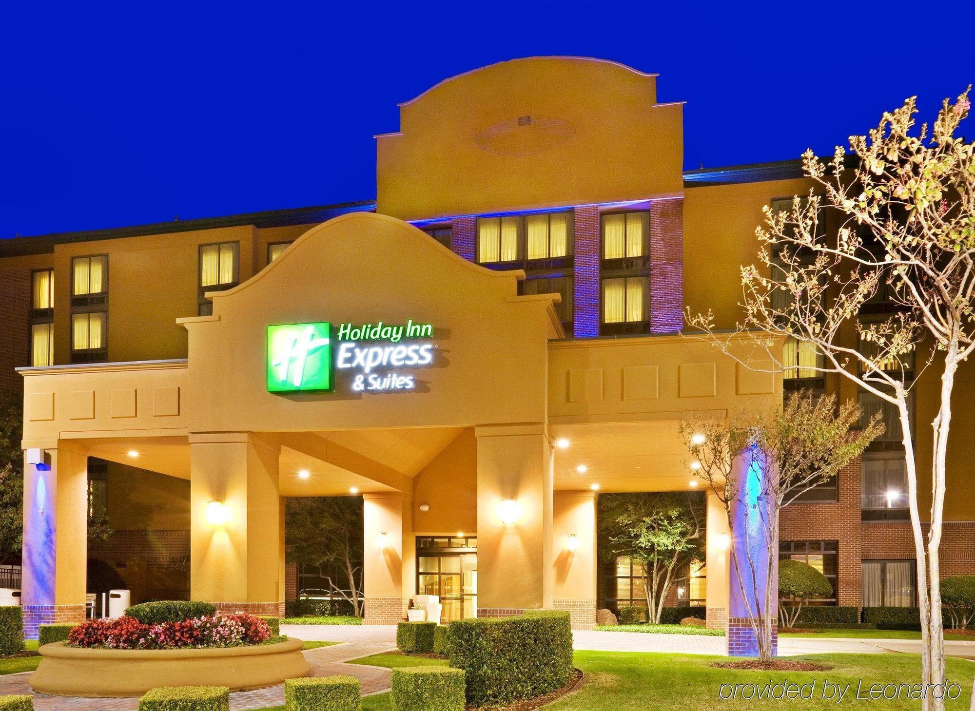 Holiday Inn Express & Suites Irving Conv Ctr - Las Colinas By Ihg Exterior photo